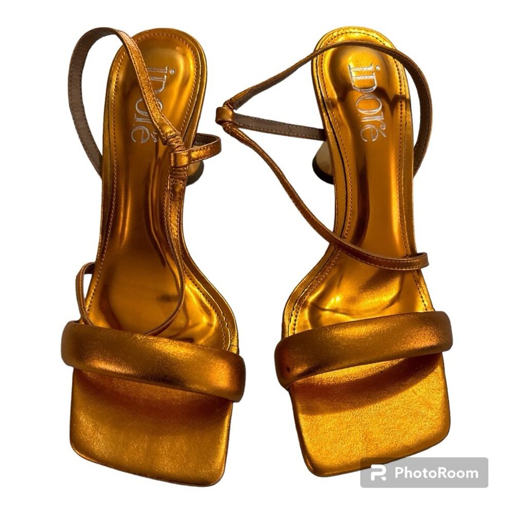 Idoré Women’s Metallic Orange Strap Heel Sandal 8